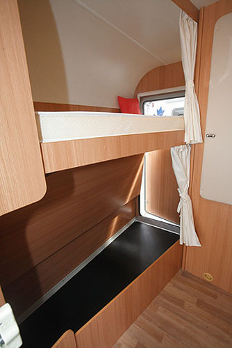 motorhome for rent example Lux Group - 7 berth