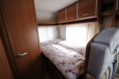 rv rental example MH4