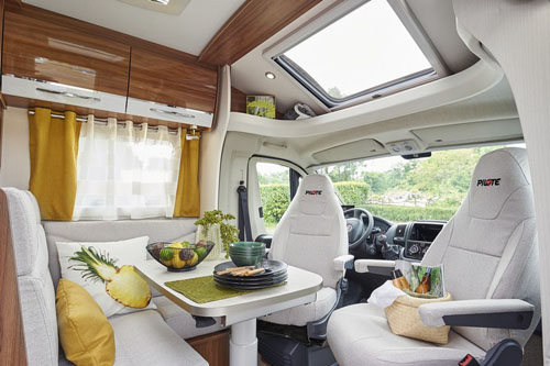 luxury rv rental example A-3