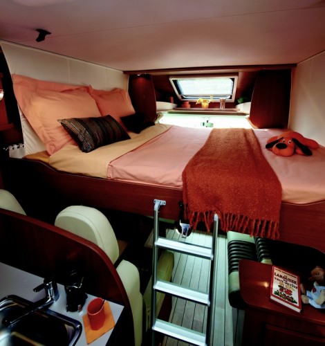 luxury rv rental example A4