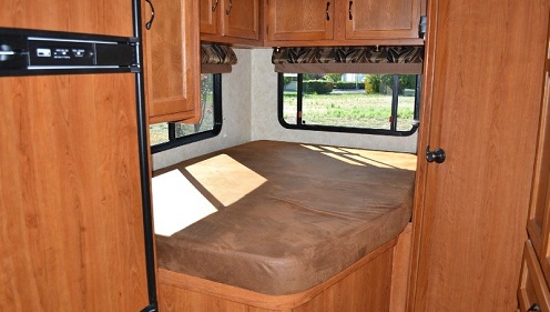 rv rental chicago example UP-24