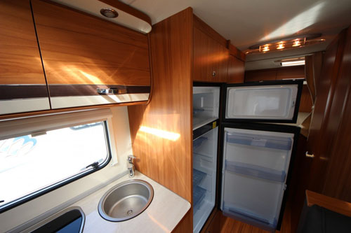 Camping car example Weinsberg Carahome