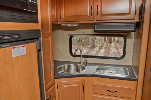 rv hire usa example C-19