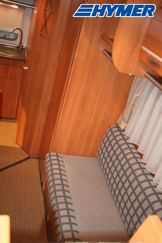 cheap campervan hire new zealand example Hymer 542