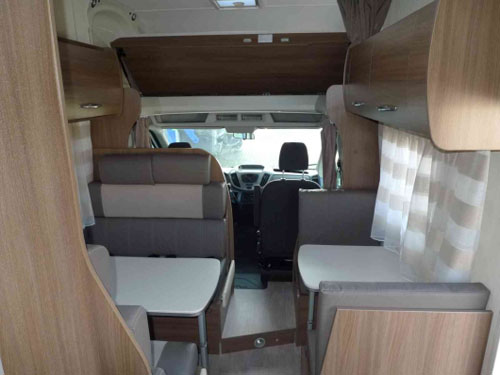 motorhome hire usa example Flash C636 P