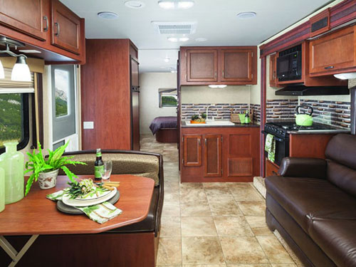 luxury rv rental example 31-32