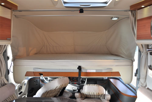 luxury rv rental example Hymer B 524 STAR