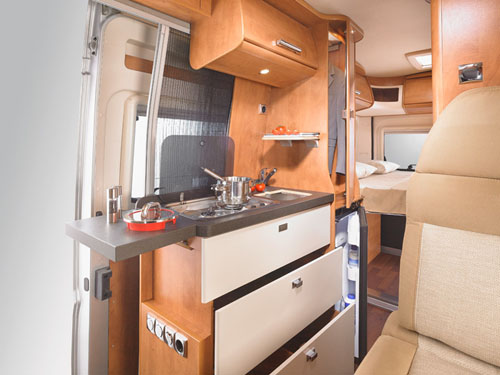 luxury rv rentals example Carthago Malibu 600