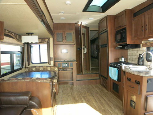 cheap rv rentals example 30 5th Wheel