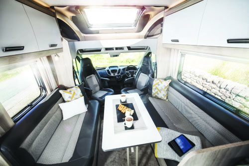 Auto-Trail F60