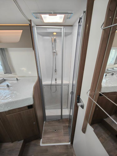 Caravan 4 berth - Manual