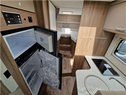 Caravan 4 berth - Manual