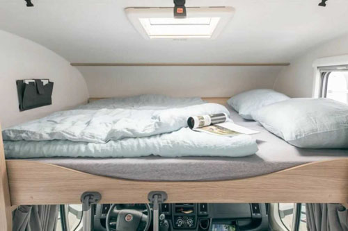 Caravan 6 berth - Manual