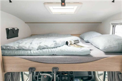 Caravan 6 berth - Manual