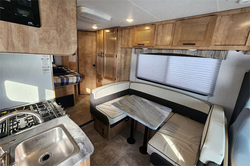 Motorhome 19/21ft Gold