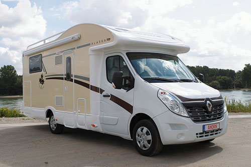 campervan hire europe example Lux Group - 5 berth