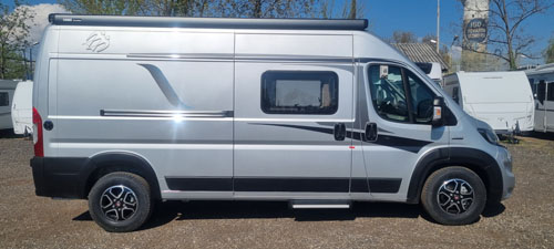 Premium Plus Campervan 4