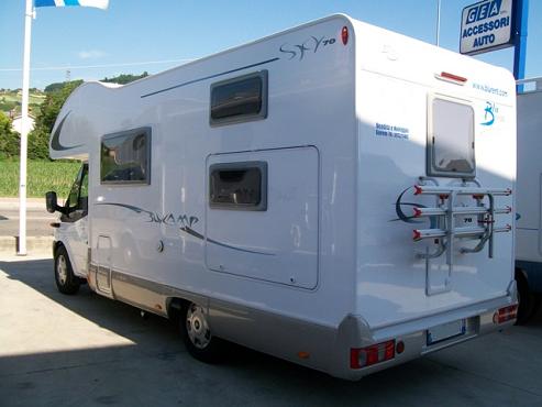 rent rv example Cat C - Sky 70